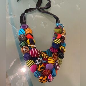 Necklace with buttons